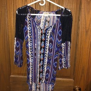 Daytrip belted shirt